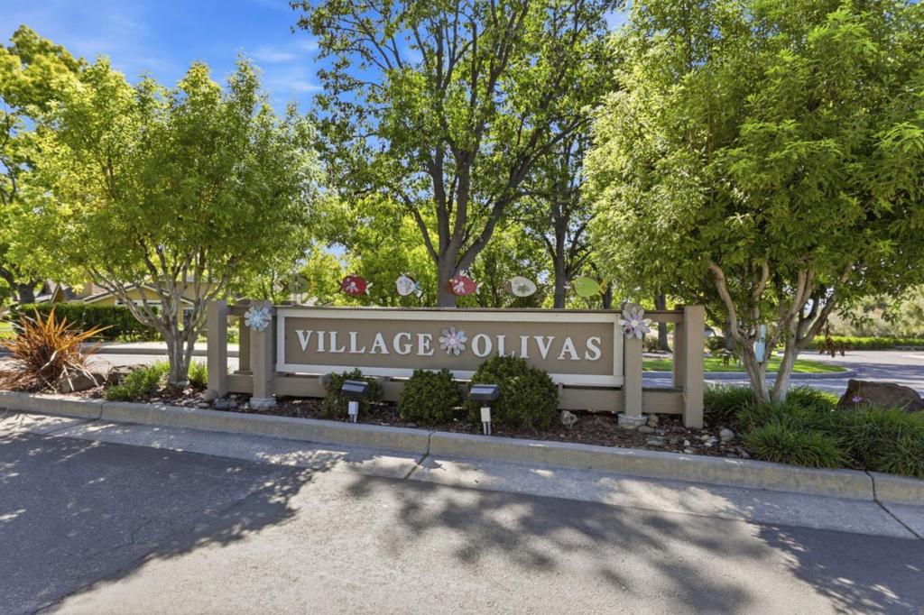 8732 Mccarty Ranch Drive Property Photo 40