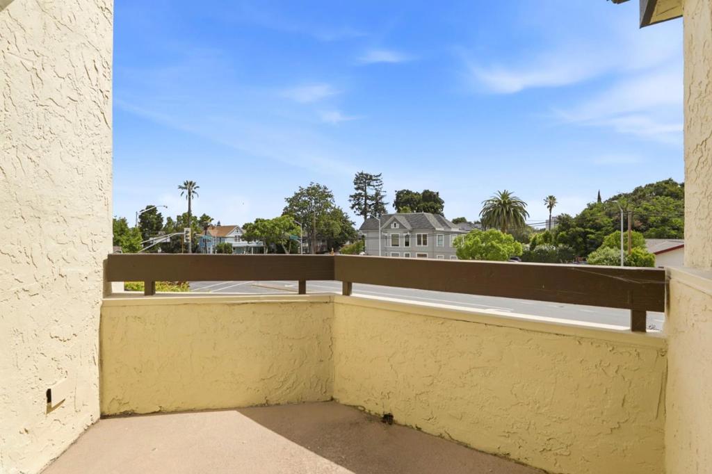 880 N Winchester Boulevard 206 Property Photo 22