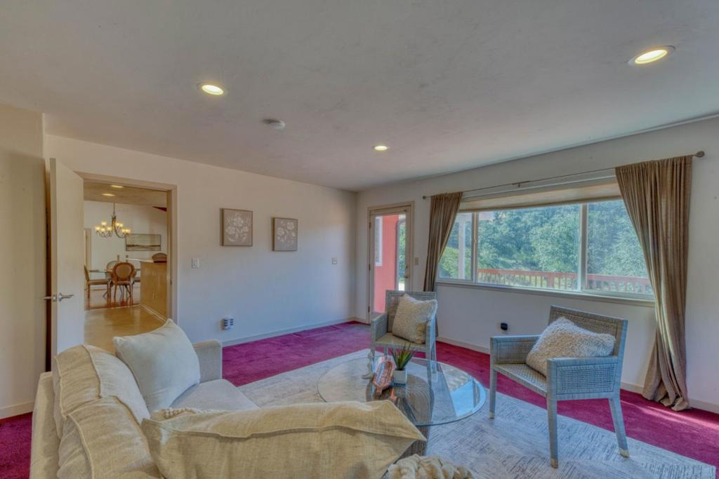 328 San Benancio Road Property Photo 23