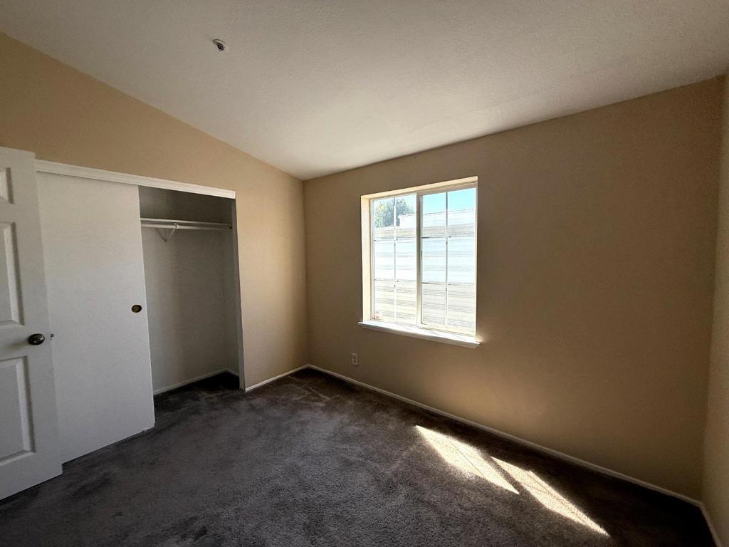 2515 Gramarcy Avenue 210 Property Photo 8