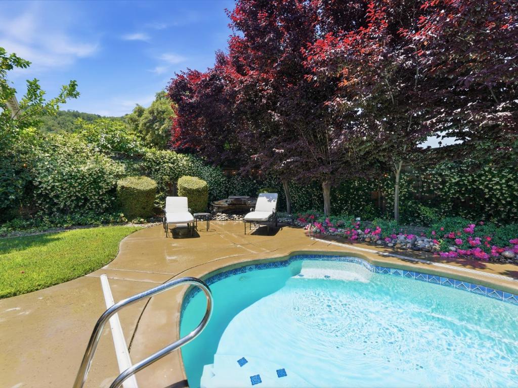 7545 Pinehurst Place Property Photo 30