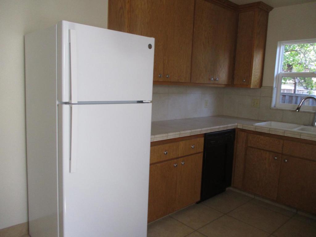 8495 Murray Avenue Property Photo 6