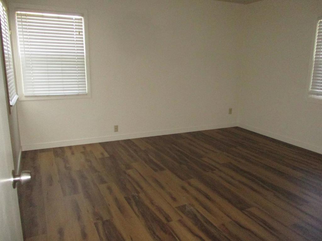 8495 Murray Avenue Property Photo 13