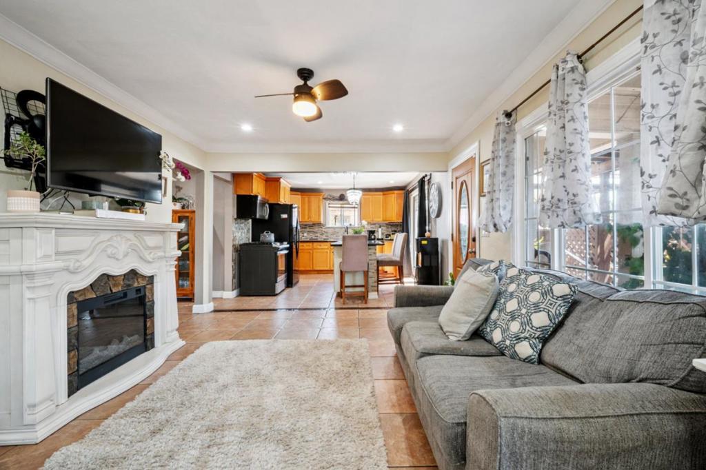 1413 Wiren Street Property Photo 7