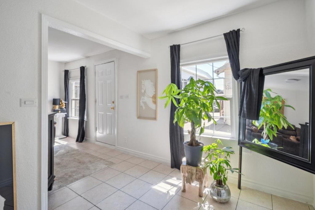1413 Wiren Street Property Photo 24