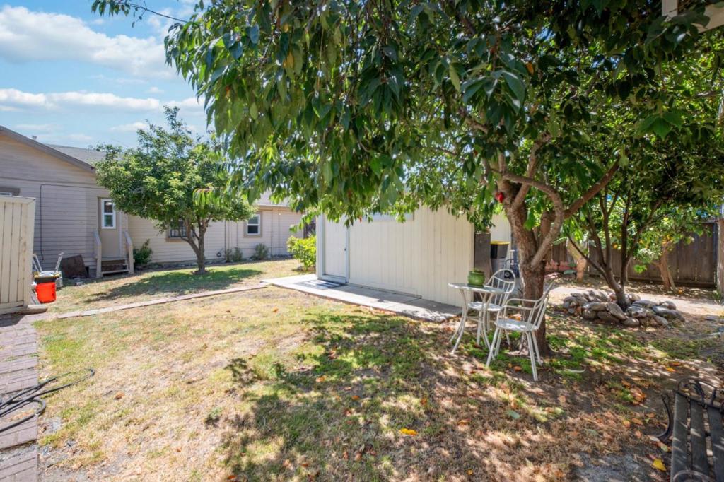 1413 Wiren Street Property Photo 34