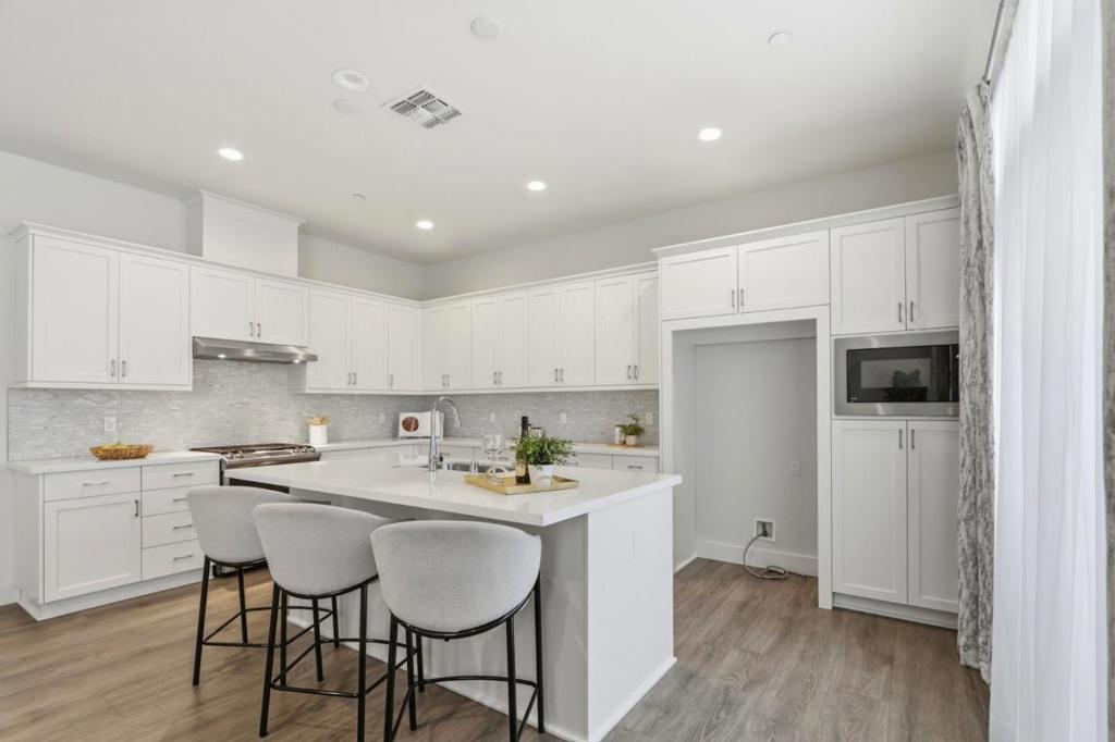 214 Proximity Way Property Photo 10