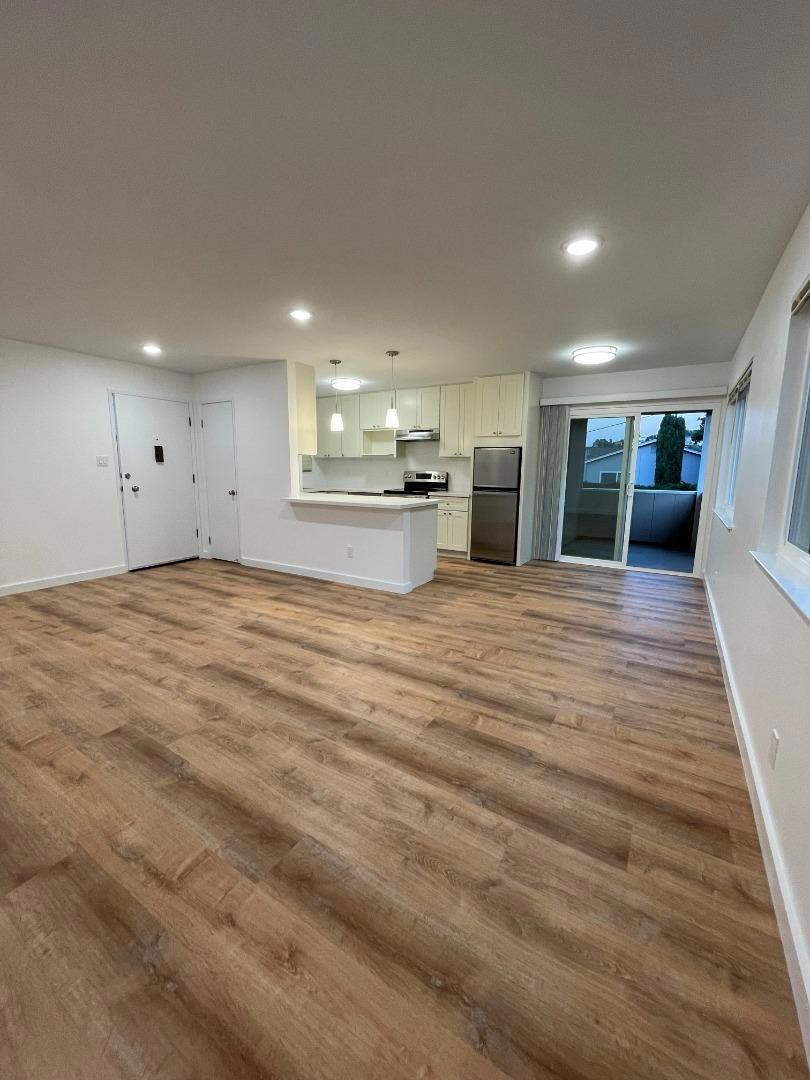 1205 Geraldine Way Property Photo 18