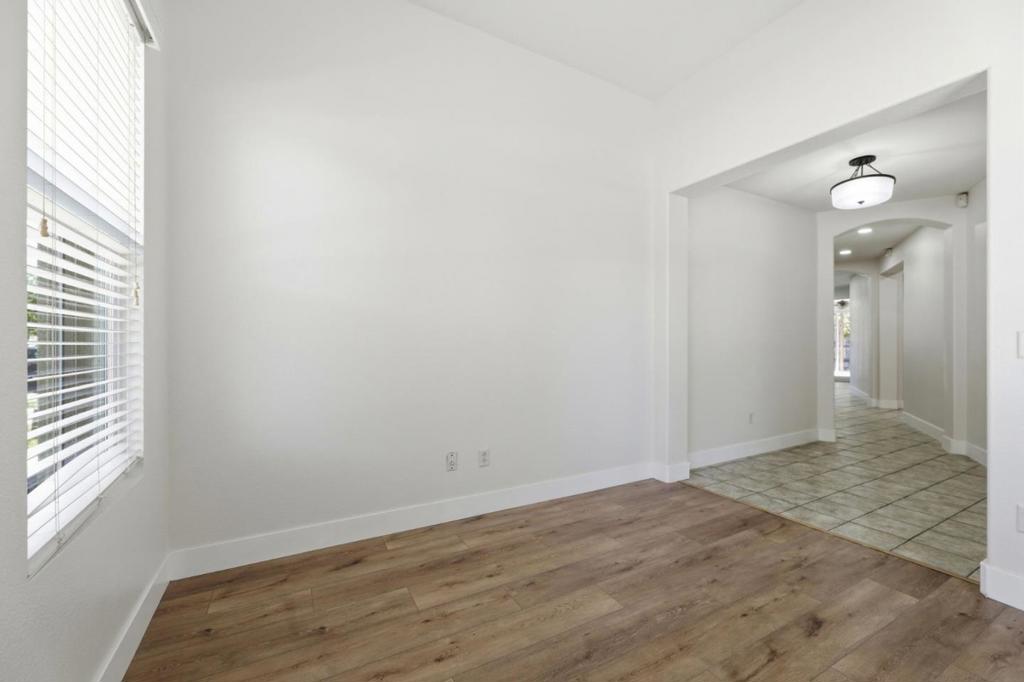 9400 Trolio Way Property Photo 18