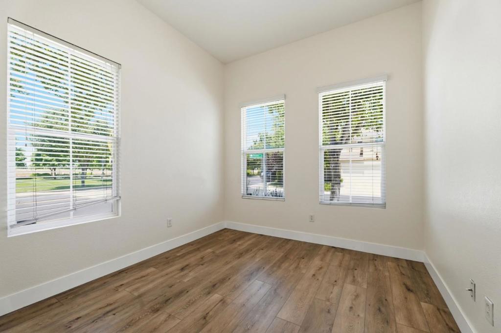 9400 Trolio Way Property Photo 19