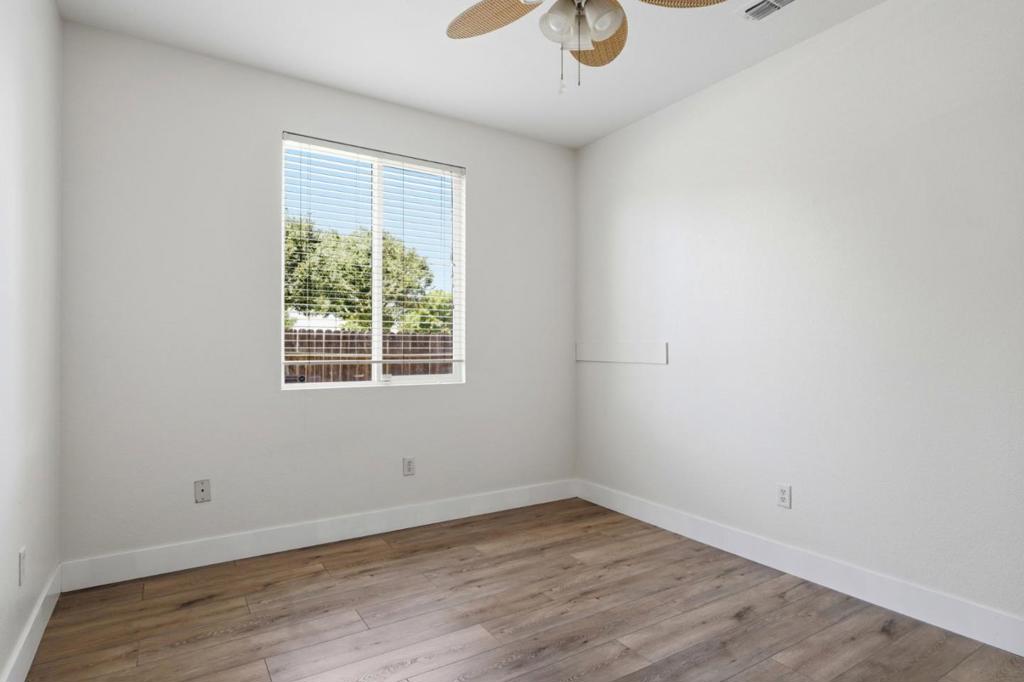 9400 Trolio Way Property Photo 29