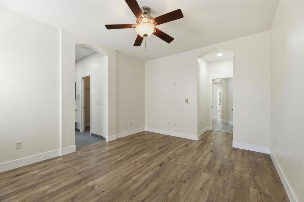 9400 Trolio Way Property Photo 32