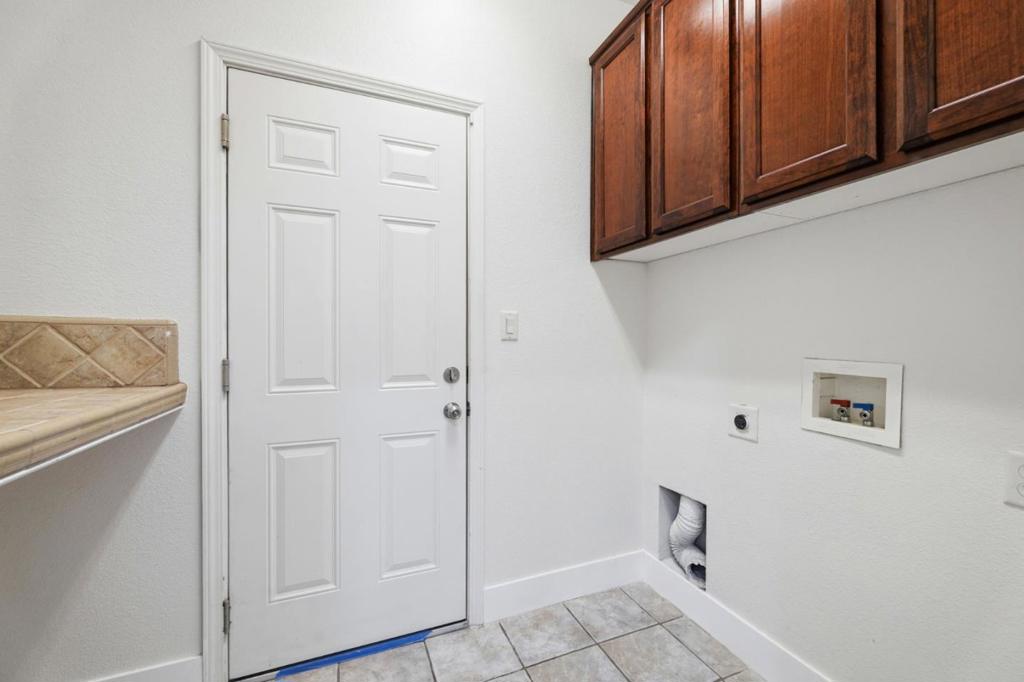 9400 Trolio Way Property Photo 37