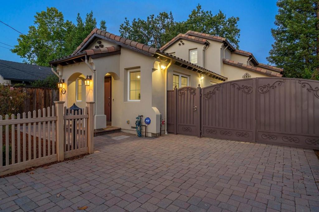 455 Margarita Avenue Property Photo 5