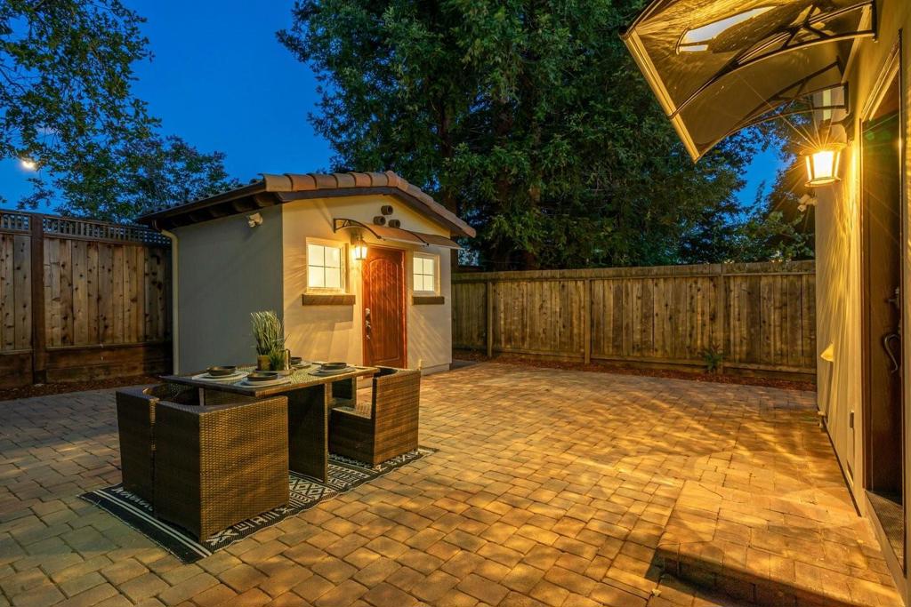 455 Margarita Avenue Property Photo 47