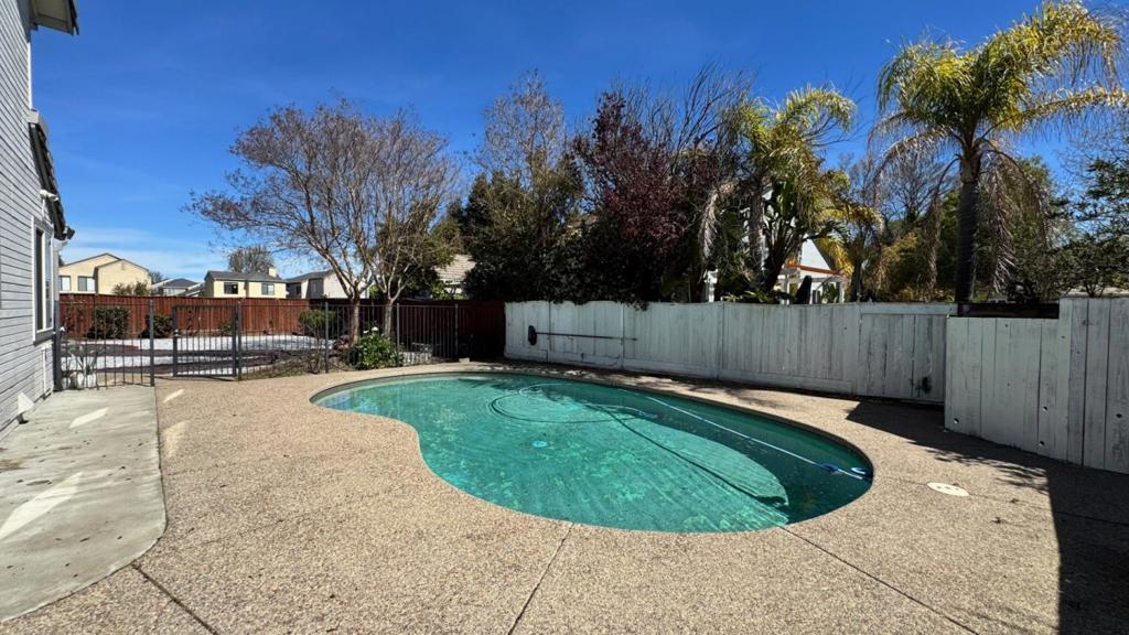 206 Meadow Creek Court Property Photo 45
