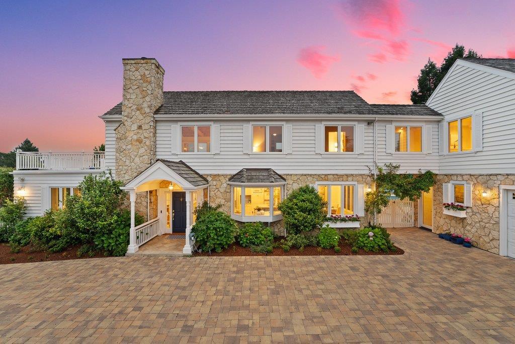 22 Hollins Drive Property Photo