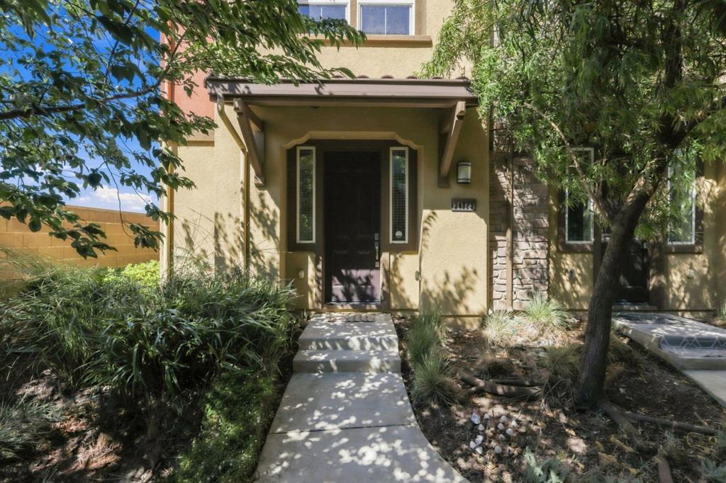 34823 Awning Terrace Property Photo 31