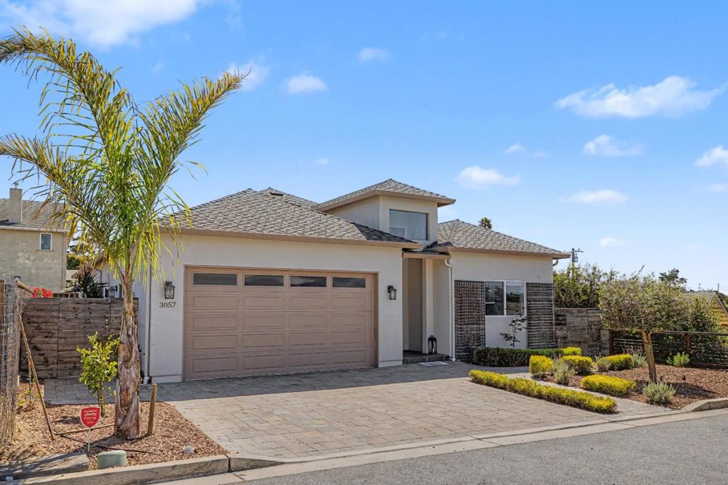 3057 California Avenue Property Photo 2