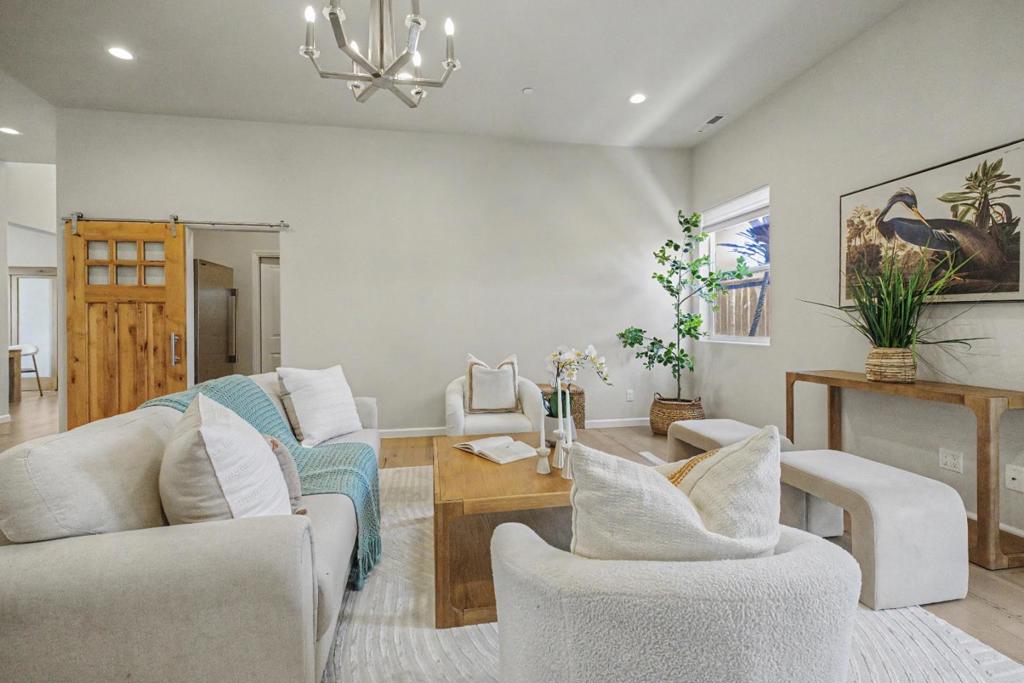 3057 California Avenue Property Photo 18