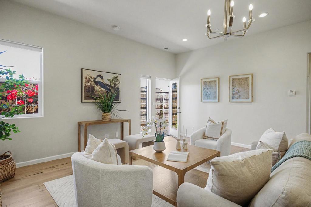 3057 California Avenue Property Photo 19