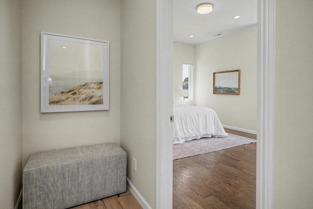3057 California Avenue Property Photo 32