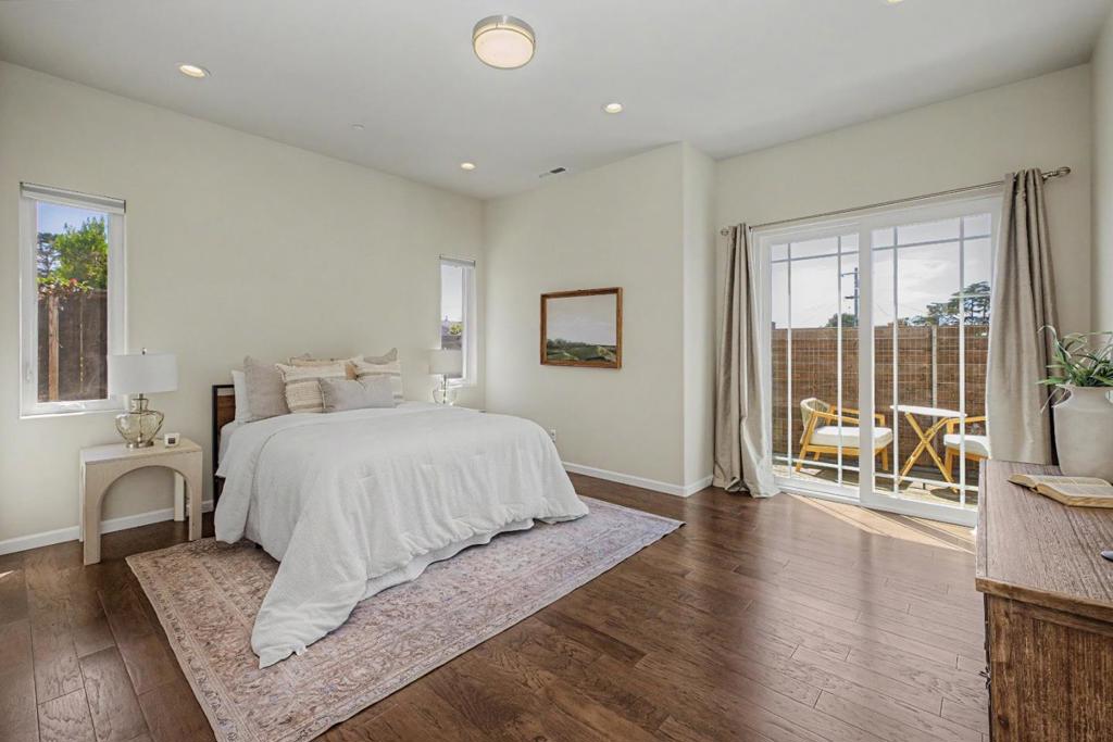 3057 California Avenue Property Photo 33