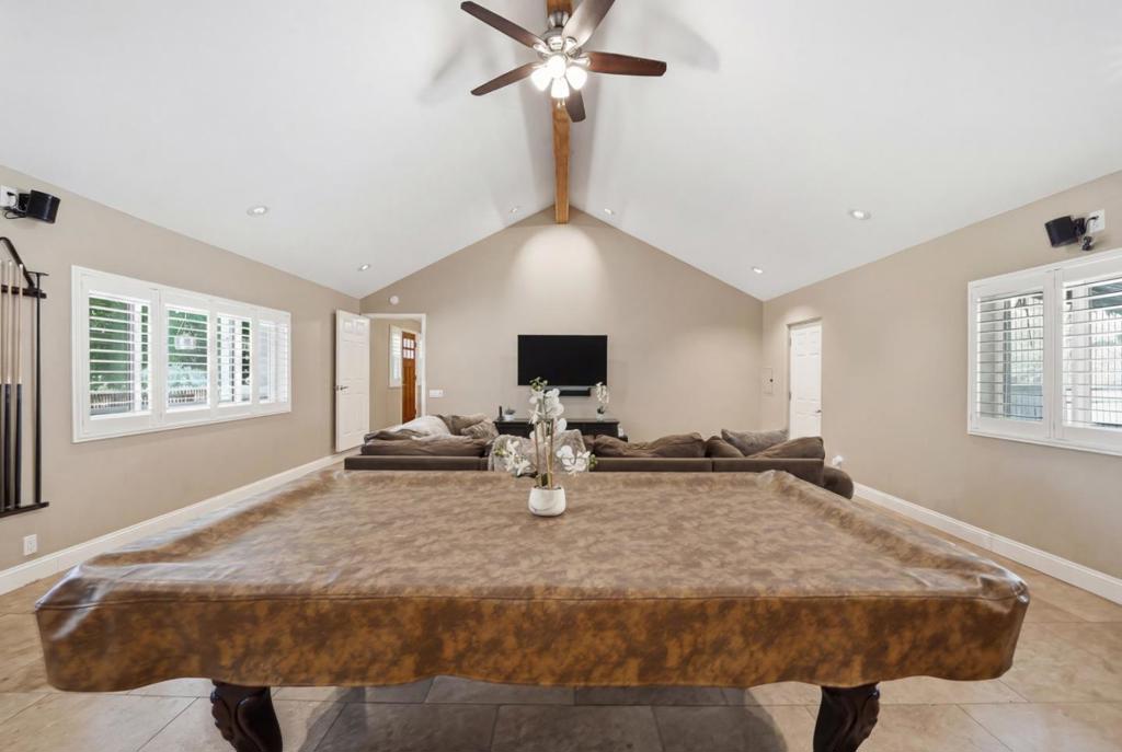 1755 Paradise View Property Photo 10