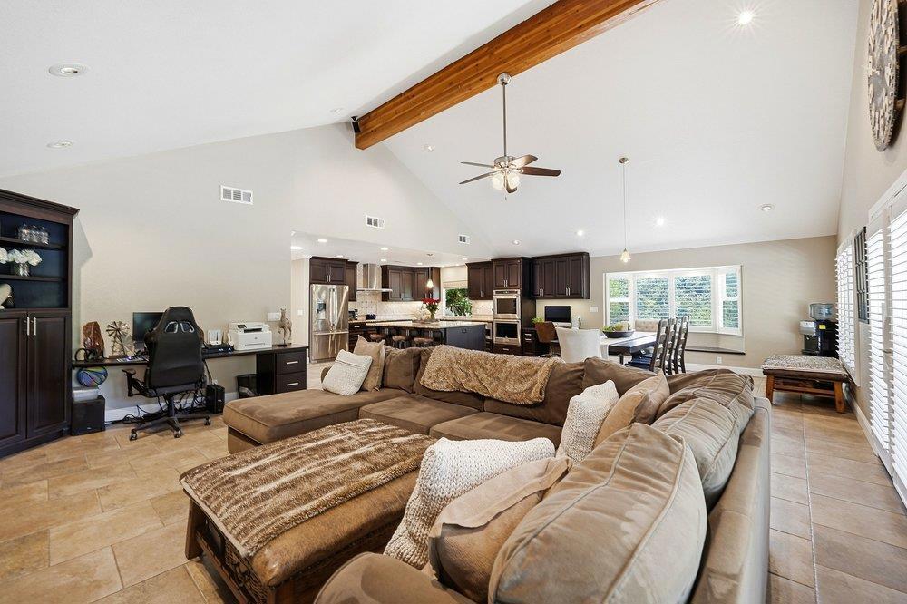 1755 Paradise View Property Photo 26