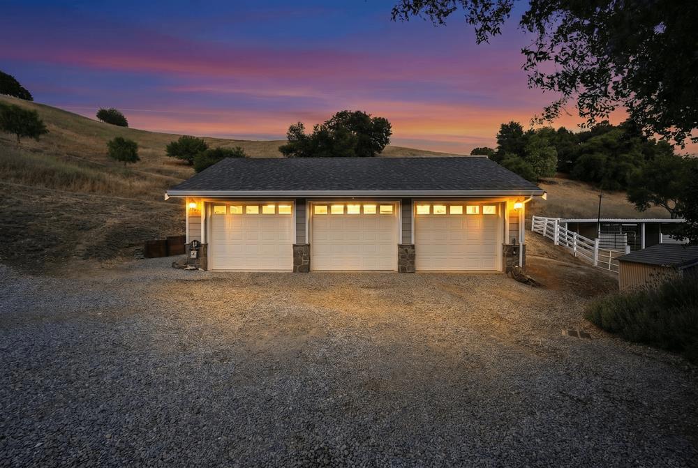 1755 Paradise View Property Photo 38