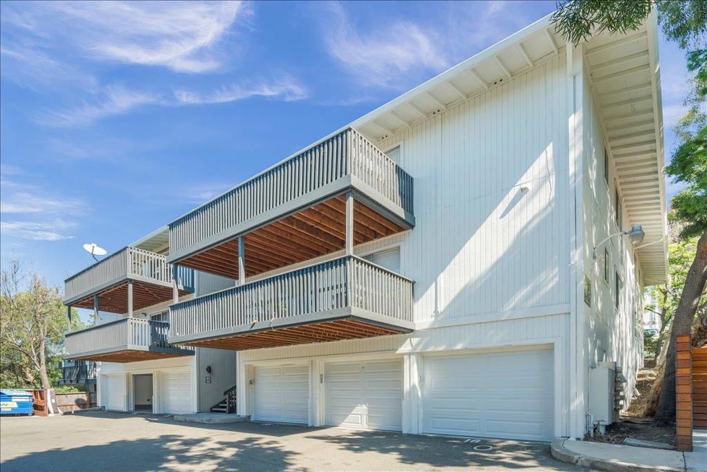 16424 Foothill Boulevard Property Photo 3