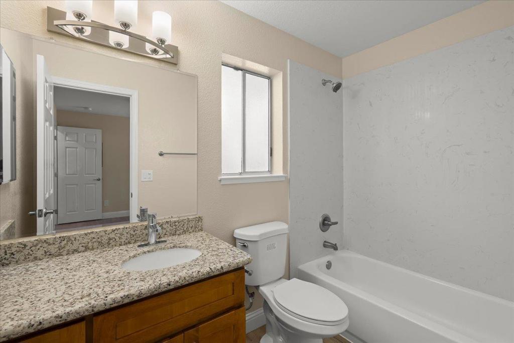 16424 Foothill Boulevard Property Photo 15