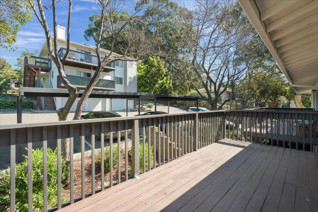 16424 Foothill Boulevard Property Photo 18