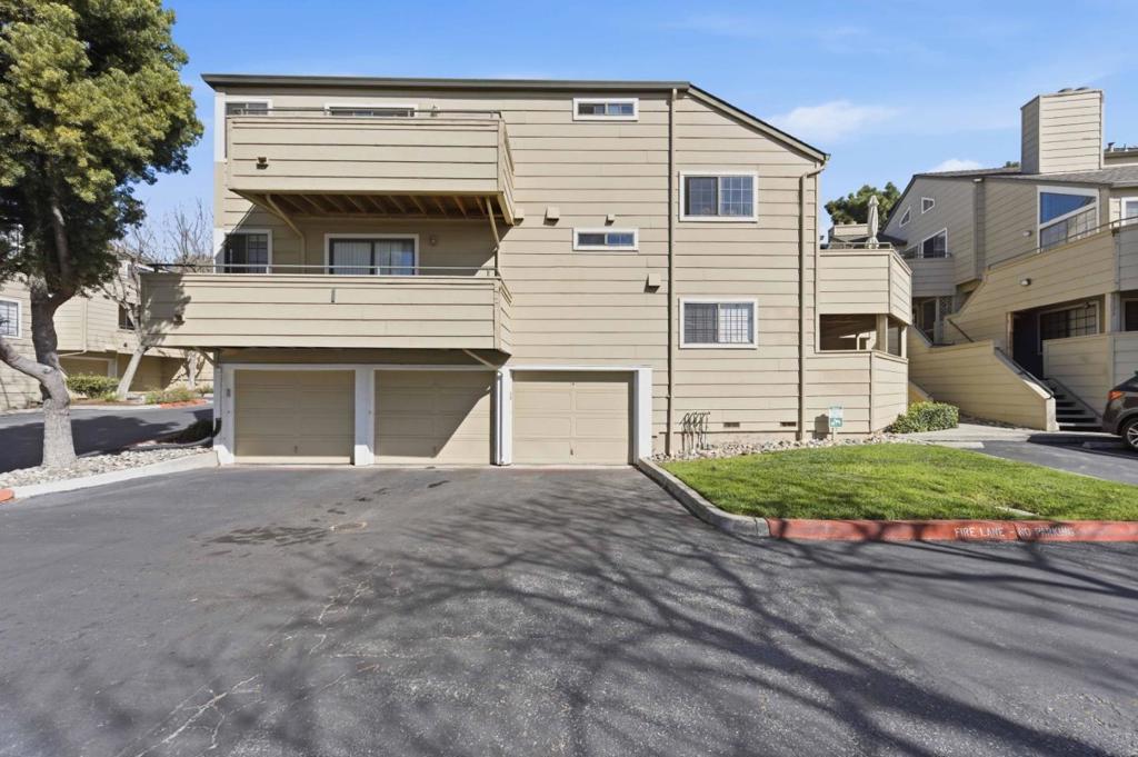 3115 Heather Ridge Drive Property Photo 1