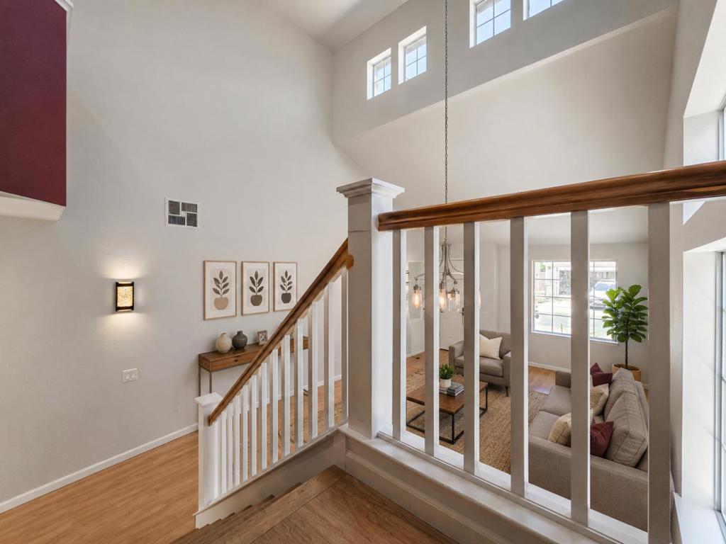 73 Images Circle Property Photo 13