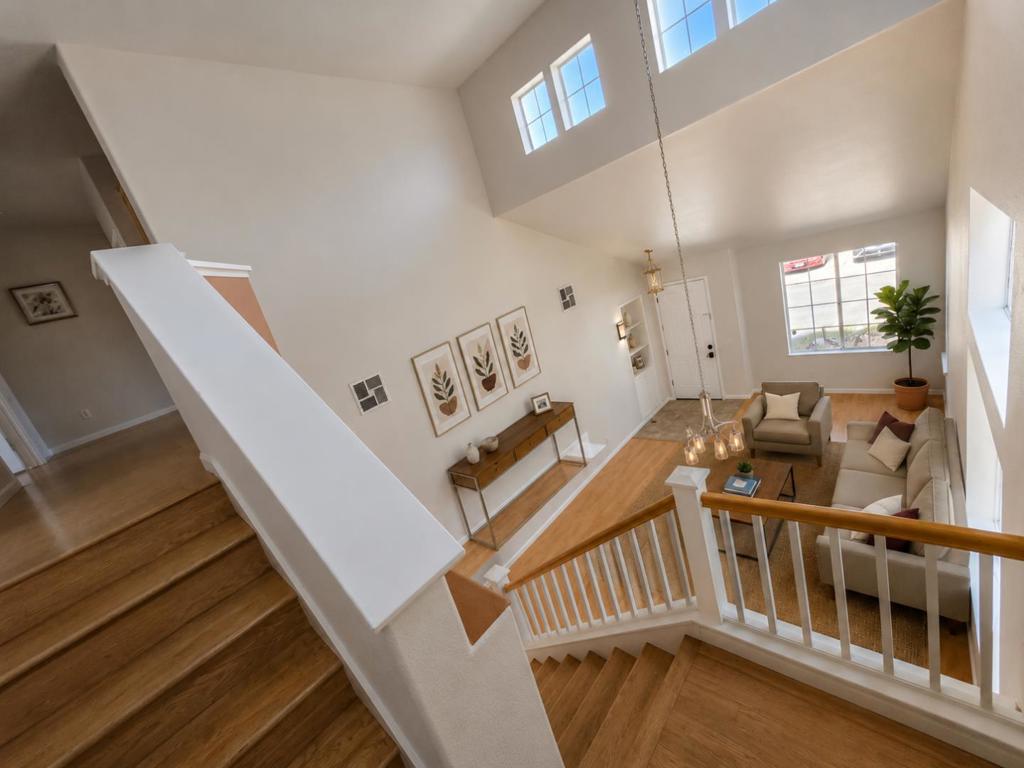 73 Images Circle Property Photo 15
