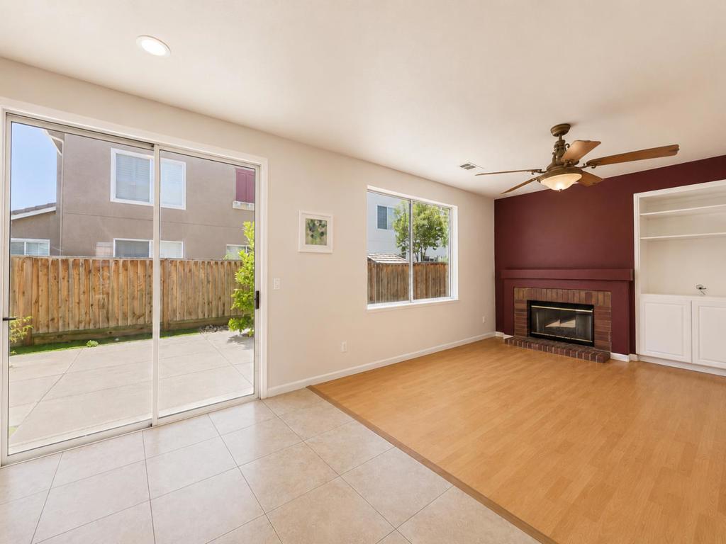73 Images Circle Property Photo 62