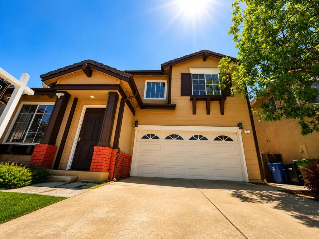 73 Images Circle Property Photo 68