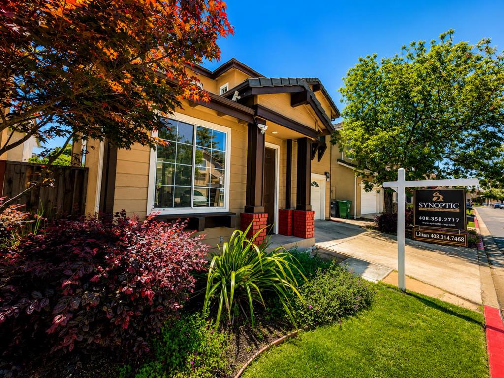 73 Images Circle Property Photo 74
