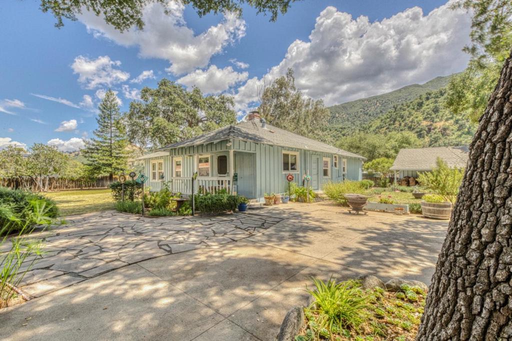 47305 Arroyo Seco Road Property Photo 1