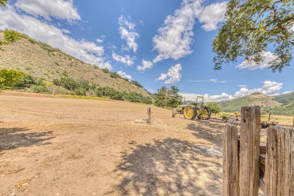 47305 Arroyo Seco Road Property Photo 40