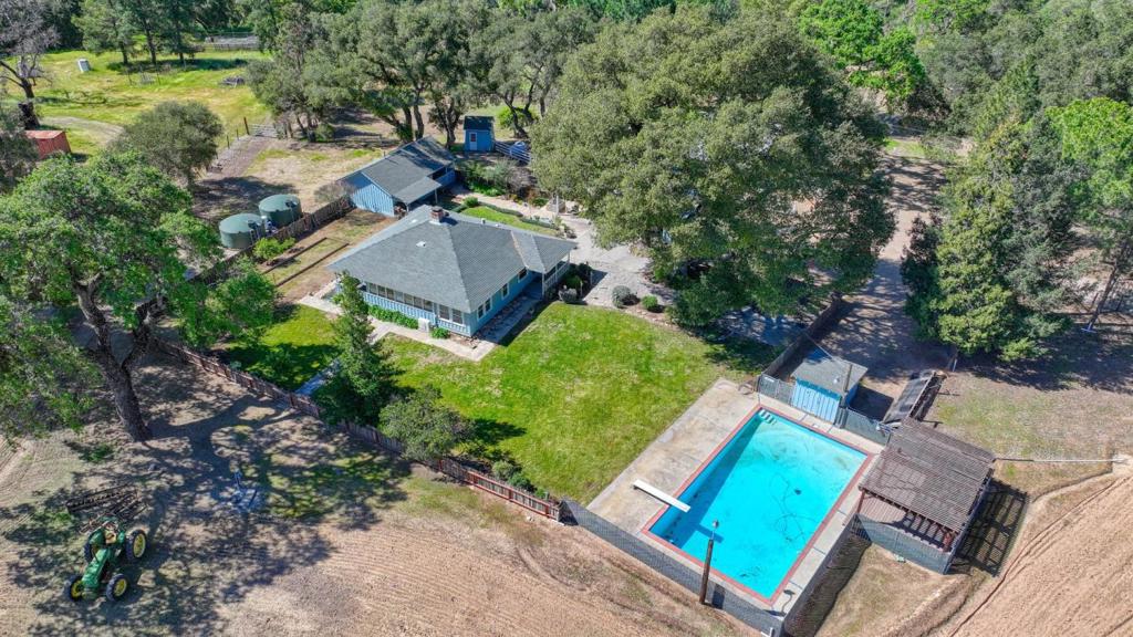 47305 Arroyo Seco Road Property Photo 41