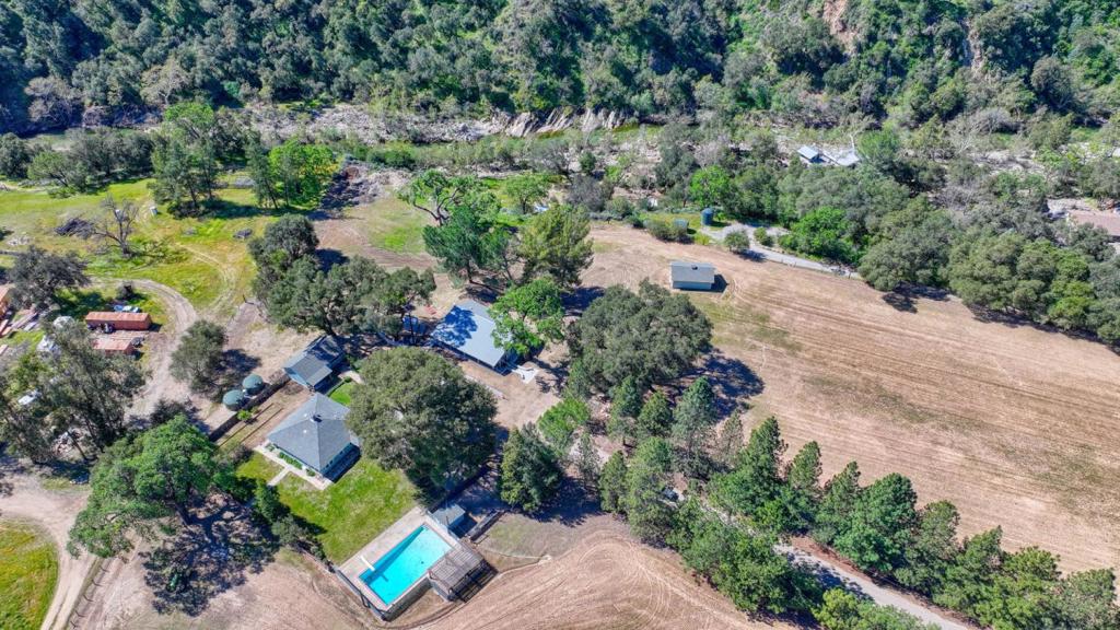 47305 Arroyo Seco Road Property Photo 44