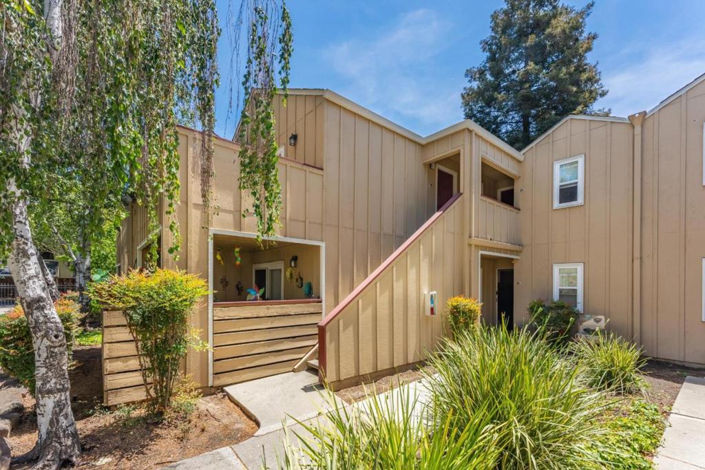15 Monte Verano Court Property Photo 1