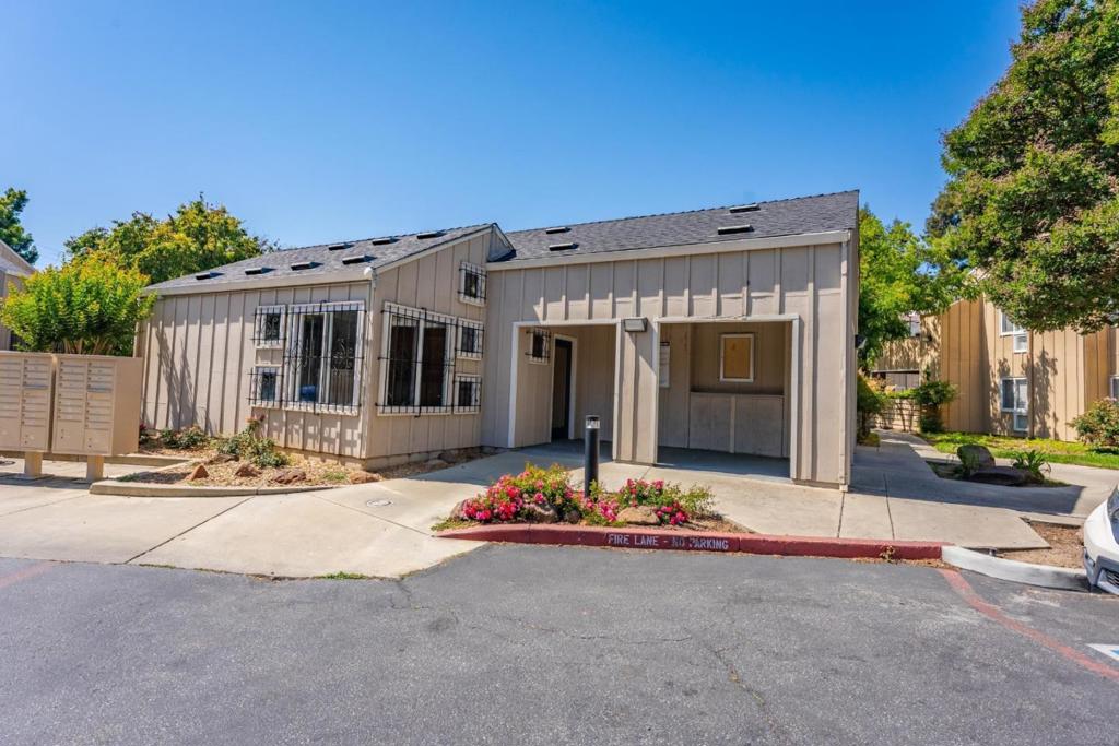 15 Monte Verano Court Property Photo 18
