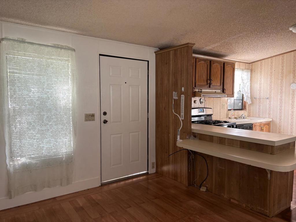 411 Lewis Road 218 Property Photo 4