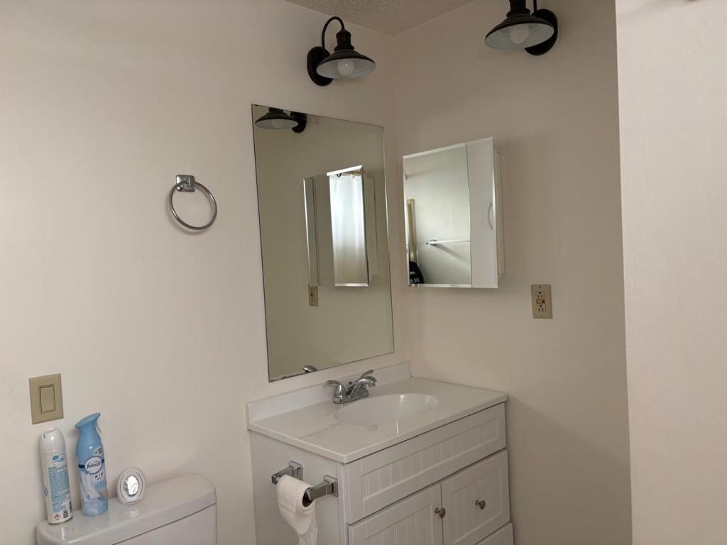 411 Lewis Road 218 Property Photo 9