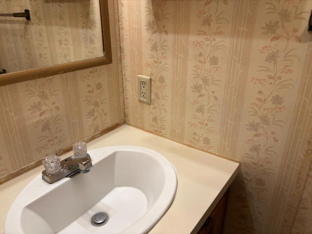 411 Lewis Road 218 Property Photo 12
