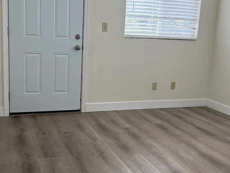 1354 Saratoga Ave Property Photo 14