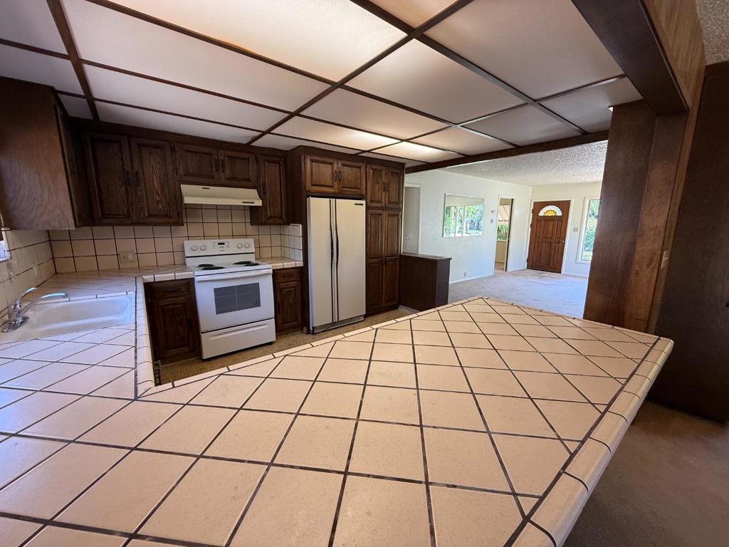 ML82049734 Property Photo 2
